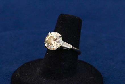Appraisal: Diamond & Platinum Ring, ca. 1960: asset-mezzanine-16x9